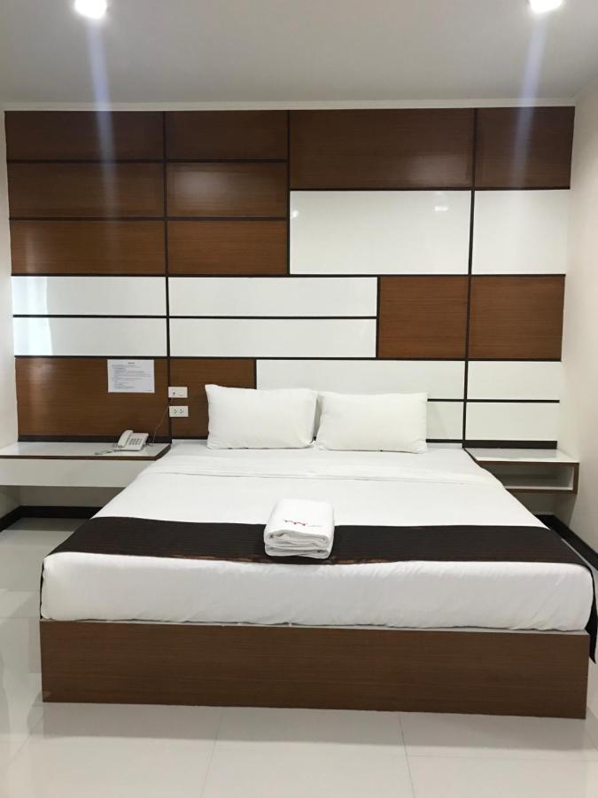 Ttt Hotel Hat Yai Zewnętrze zdjęcie